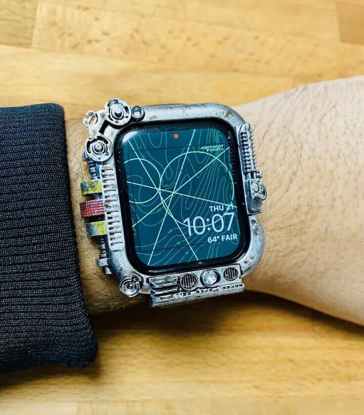 人気商品】 Apple Watch Case-Royal Rainbow 腕時計 44