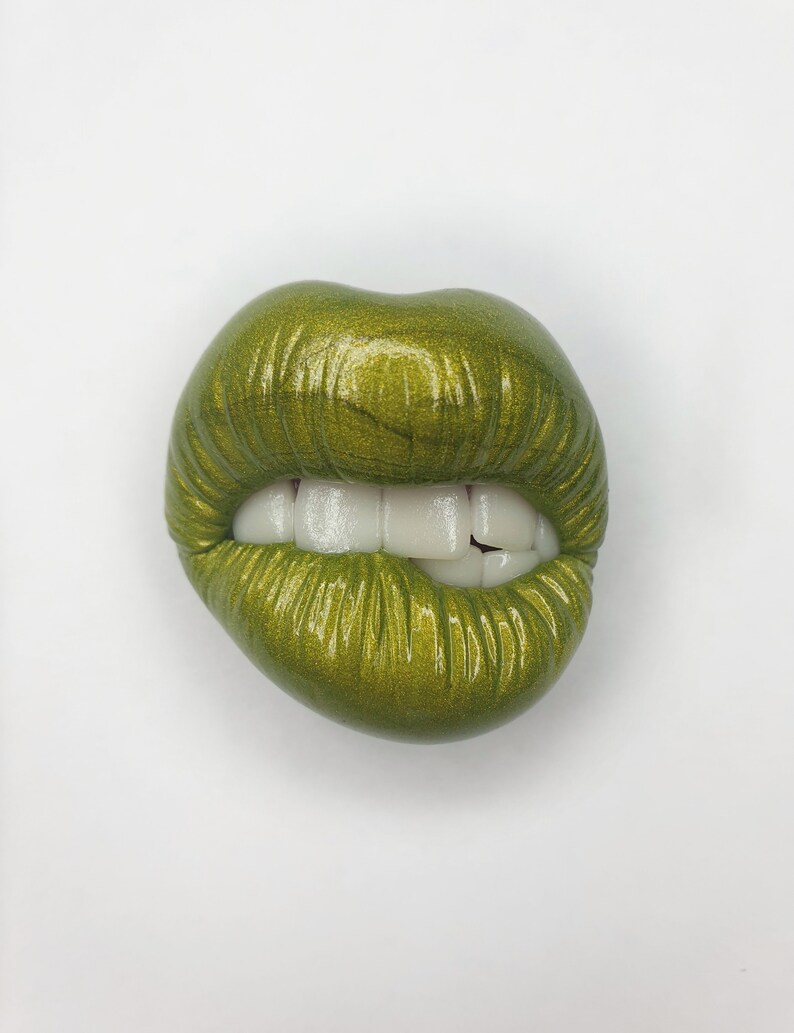 Green lips Polymer clay decor Elegant brooch Green metallic lips Polymer clay brooch Green brooch Lips brooch Polymer clay pin,Brooch