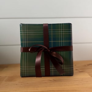 Rustic PLaid green tartan gift wrap