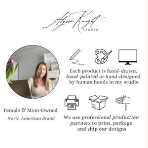 Peut inclure: Graphique avec le texte "Alyssa Knight Studio" et des illustrations de fournitures artistiques et d'ic&ocirc;nes d'exp&eacute;dition. Le texte indique que chaque produit est dessin&eacute; et con&ccedil;u &agrave; la main.