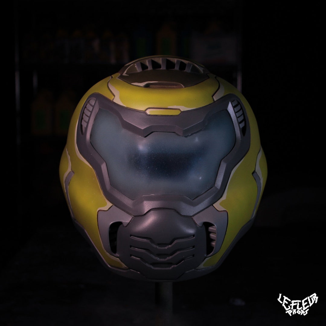 Doom Eternal/mighty Doom: Slayer Collectible Toy Helmet - Etsy