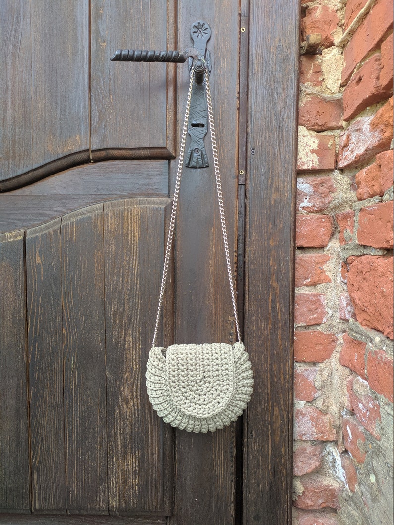 Crochet purse pattern, crochet bag pattern, round bag pattern, shoulder bag clutch crochet patterns, cord rope bag tutorial, handbag pattern image 5