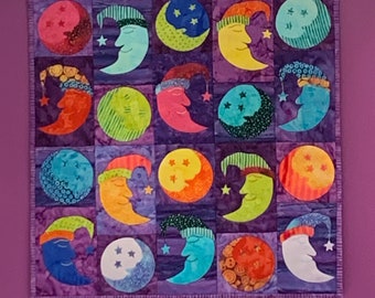 Quilt Sewing Pattern, Wall hanging,  PDF download