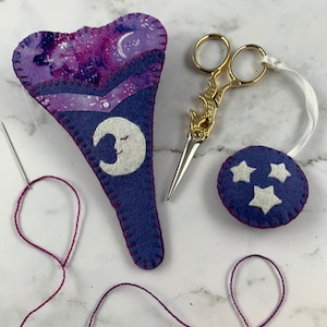 Embroidery Scissor Case PDF Pattern, Moon Felt Scissor Holder, Scissor Keep Digital Download, Hand Sewing Accessory Pattern, Scissor Sleeve