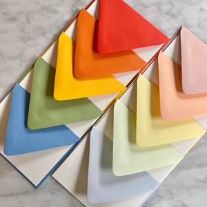 Boekdruk bedankkaarten set | Regenboog, veelkleurig, notitiekaarten, enveloppen, modern, A2, wenskaart