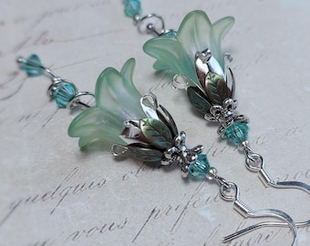 Iridescent Pale Green Flower Earrings, Vintage Style Antique Silver Fantasy Dangles, Seafoam Fairy Earrings,
