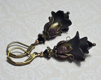 Black Tulip Floral Earrings Bronze, Victorian Vintage Style Dangle Earrings, Jet Gothic Jewelry
