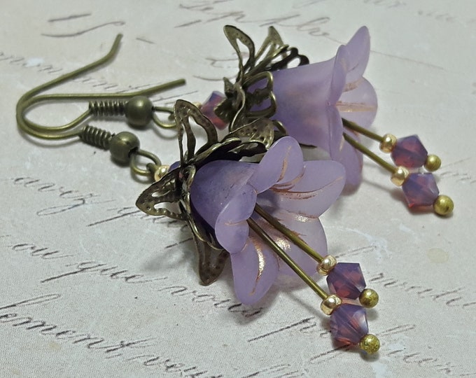 Lilac Flower Hippie Earrings Floral Purple Earrings Bohemian - Etsy