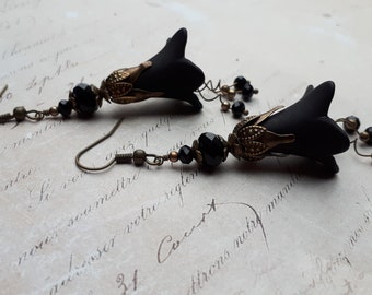 JeT Black Earrings Jet Stone Dangle Earrings with 925 Sterling Silver leaves Jet Stone Earrings 925 sterling silver dangle earrings!