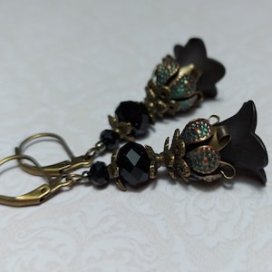 Gothic Black Bronze Flower Earrings, Dark Academia Earrings, Vintage Style Dangly Earrings, Black Gothic Jewellery, Jet Crystal Earrings,