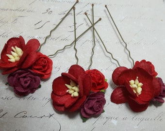 Épingles à cheveux fleur rose rouge, fleurs de fleurs de cerisier rouges, accessoire pour cheveux de demoiselle d'honneur, pinces à cheveux vintage, épingles à cheveux fleur rose bordeaux,