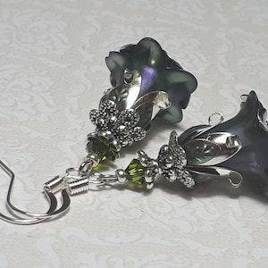 Green Purple Silver Floral Earrings, Flower Earrings, Bohemian Vintage Dangle Earrings, Fairy Flower Earrings, Olivine Silver Earrings