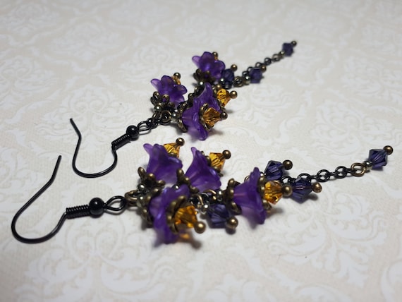 Deadly Nightshade Long Flower Earrings, Atropa Belladonna Jewellery, Gothic Black Metal Chain Drops,