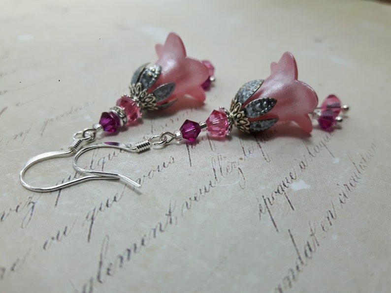 Pink Flower Earrings*Pink Vintage Floral Earrings*Bohemian Earrings*Dangle Drop Earrings*Fairy Flower*Gift For Her*Pink Art Nouveau Earrings