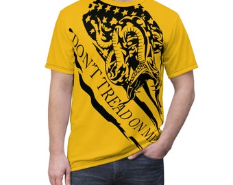 Camiseta "No me pises": Estampado integral de la bandera de Gadsden