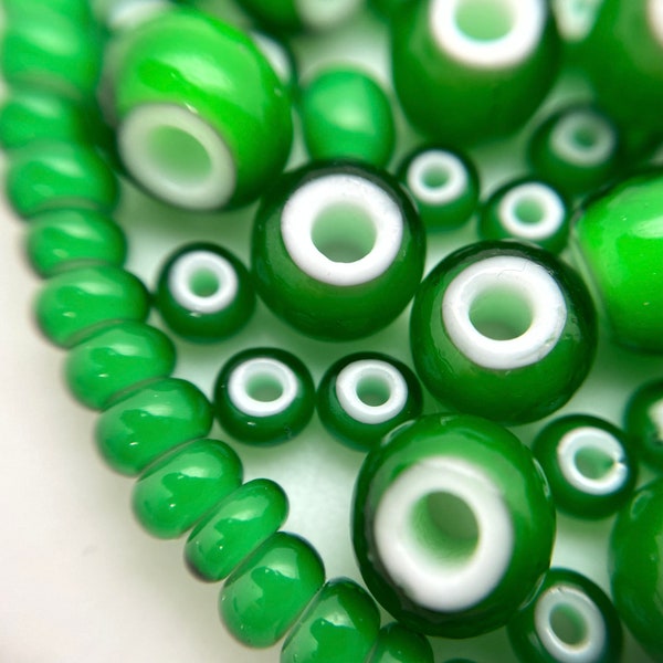 Vintage Shamrock Green White Heart Czech Glass Beads (2 Variations) (GCG62)