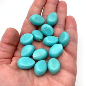 Vintage Japanese Oval Robin Egg Blue Glass Beads (15x18mm) (BJG8)