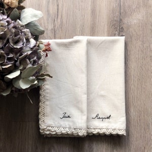 Custom embroidered napkins - Linen napkins with embroidery - Fabric napkins - Table decoration