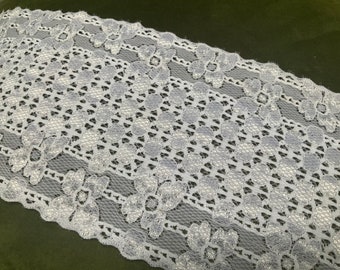 White floral Vintage stretch lace  7 inch / 18 cm wide, Undergarment, bra, lingerie, doll dress, hair bands,  cut to length 1 yard