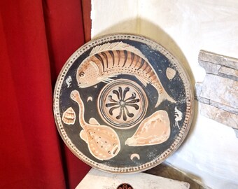 Reproduction flat vase with fish, Greek ceramic. Diameter 30 cm.