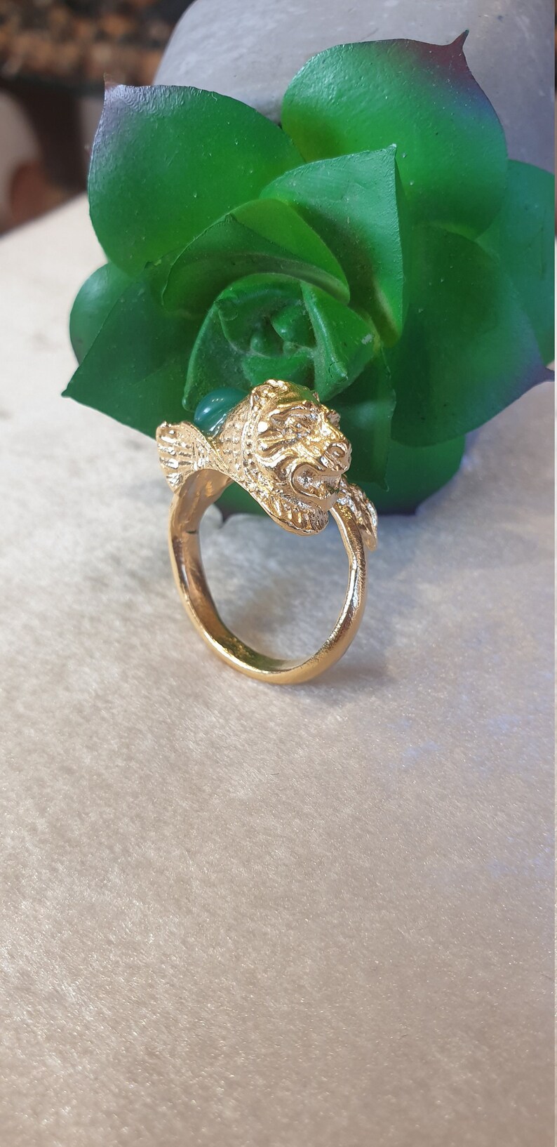 Handmade ring in brass bathed in gold. Ring with winged lion image 1