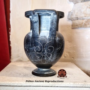 Reproduction of a krater vase with columns in graffitied bucchero. Height 15cm. image 4