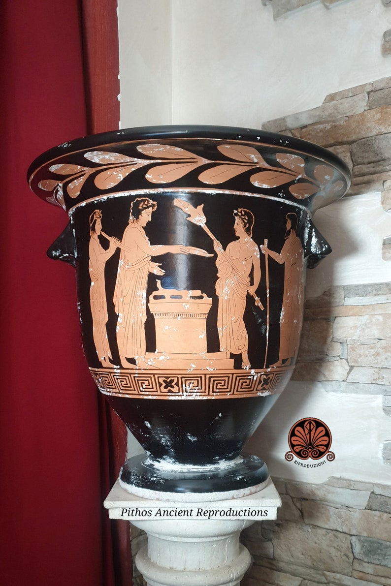 Reproduction Attic red-figure bell-shaped krater. Height 41cm. image 4