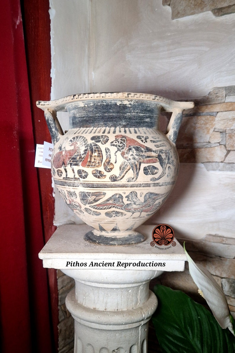 Reproduction of Etruscan Corinthian black-figure column krater vase. Maximum height 23 cm. image 4