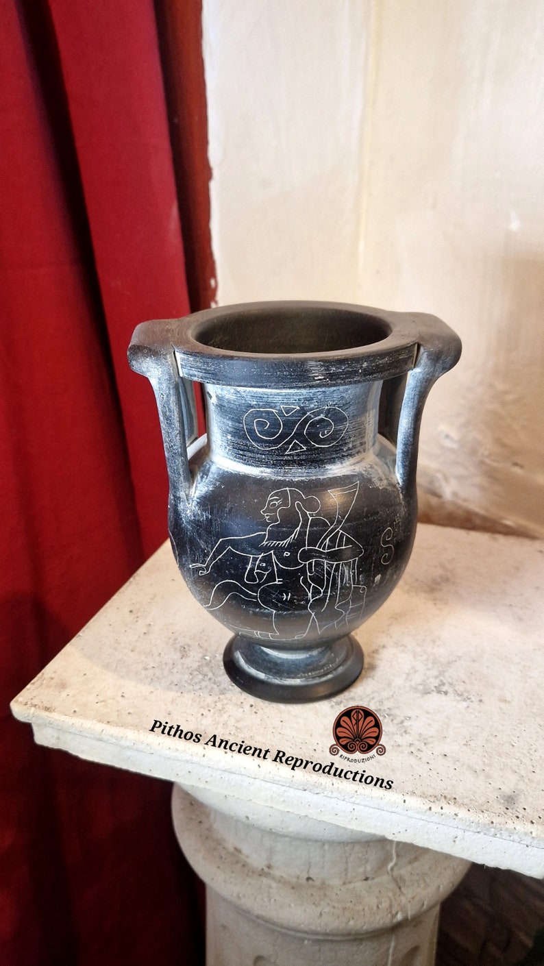 Reproduction of a krater vase with columns in graffitied bucchero. Height 15cm. image 5