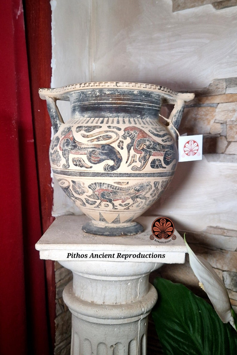 Reproduction of Etruscan Corinthian black-figure column krater vase. Maximum height 23 cm. image 1