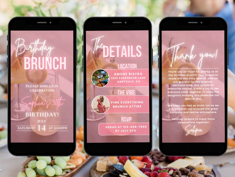K&ouml;nnte beinhalten: Eine digitale Einladung in Rosa und Wei&szlig; f&uuml;r einen Geburtstagsbrunch. Die Einladung enth&auml;lt den Text "Birthday Brunch", "Sophia's 30th Birthday", "July 14" und "Saturday at 12:00pm". Die Einladung enth&auml;lt auch Details zum Ort, zur Stimmung und zu den RSVP-Informationen.