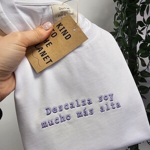 Op maat geborduurd T-shirt Aangepaste tekst T-shirt T-shirt aanpassen Gepersonaliseerd cadeau voor hem Aangepaste tekst Shirt Aangepaste slogan shirt girft voor haar afbeelding 6