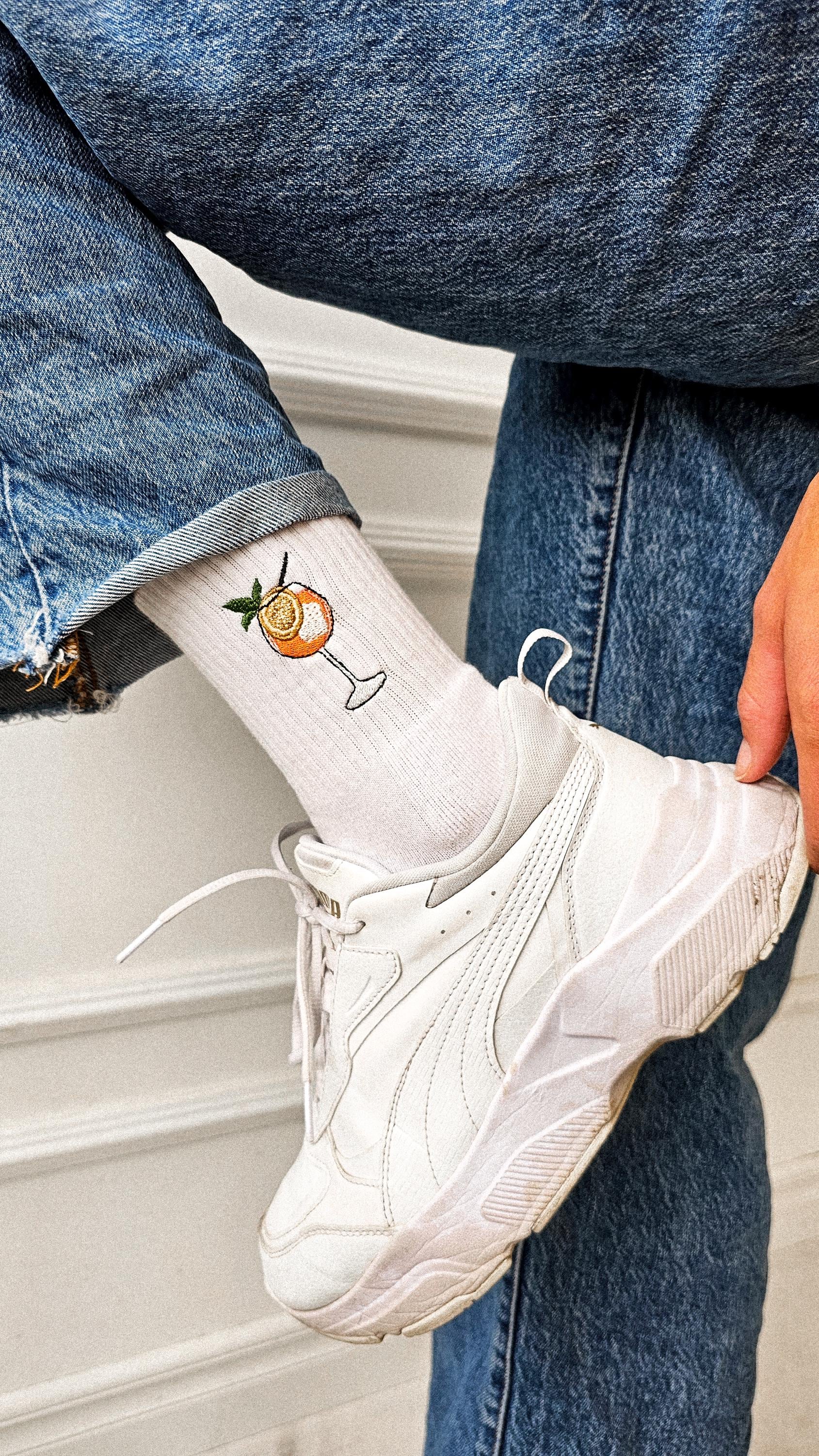 TUZELIYA Lustige Socken Mit Stickerei - Sportsocken Für Frauen & Männer