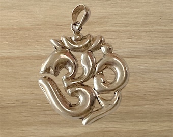 Sterling Silver Om Pendant