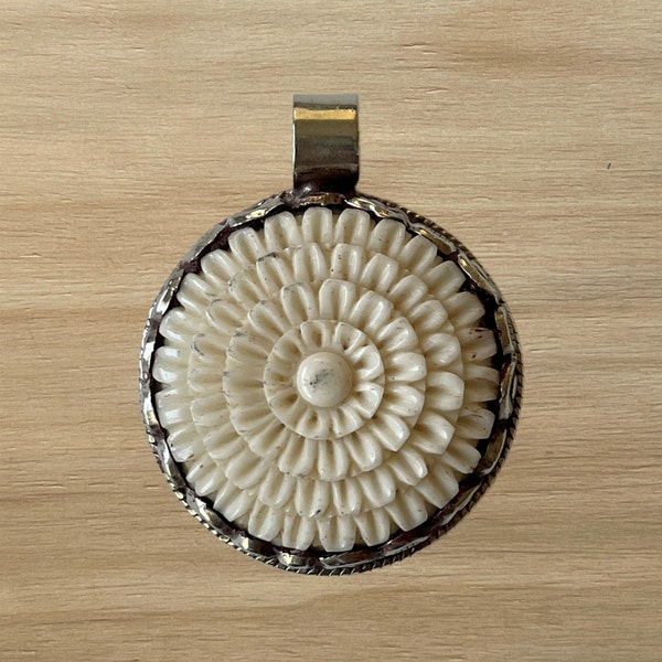 Carved Bone Flower Design Tibetan Pendant.
