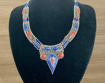 Ethnic Tibetan Handmade Boho Lapis and Coral Bead Necklace TN12