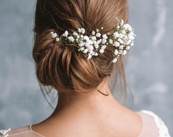 baby breath flowers in hair
