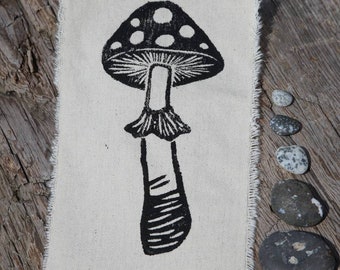 Amanita Mushroom Patch - Single