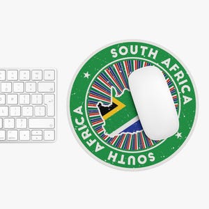 South Africa Mouse Pad, Gift for Travel Lover - Unique Desk Accessories, Travel Themed Office Decor, Non-Slip Gaming Pad, Souvenir Gift