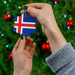 Island Keramikverzierung - Weihnachtsdekor, Feiertagsdekoration, Isländische Flagge Druck, Nordisch, Weltreise, Reykjavík, Geschenk, Andenken