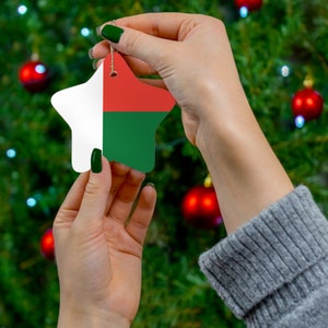 Madagaskar Keramisch Ornament - Kerstdecor, Vakantiedecoratie, Wereldreizen, Madagaskar Vlagprint, Afrika, Cadeau, Souvenir