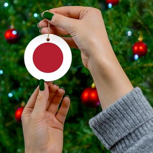 Adorno navideño de cerámica de Japón: bandera, regalo de pasión por los viajes, decoración navideña, viajes por el mundo, japonés, viajero, recuerdo
