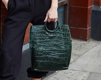 green croc clutch