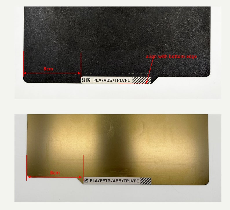 K&ouml;nnte beinhalten: Zwei quadratische Bauplatten in Schwarz und Gold mit einer Gr&ouml;&szlig;e von 8 cm f&uuml;r den 3D-Druck. Die schwarze Platte ist mit "PLA/ABS/TPU/PC" beschriftet und die goldene Platte mit "PLA/PETG/ABS/TPU/PC".
