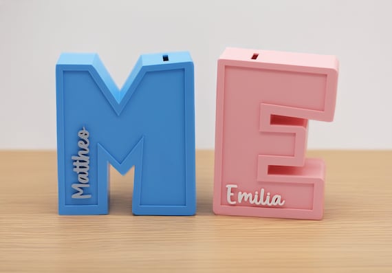 Salvadanaio personalizzato con il nome o l'iniziale del bambino - regalo per battesimo, nascita, compleanno o come salvadanaio per bambini e bambine - un'ottima idea regalo - Italia