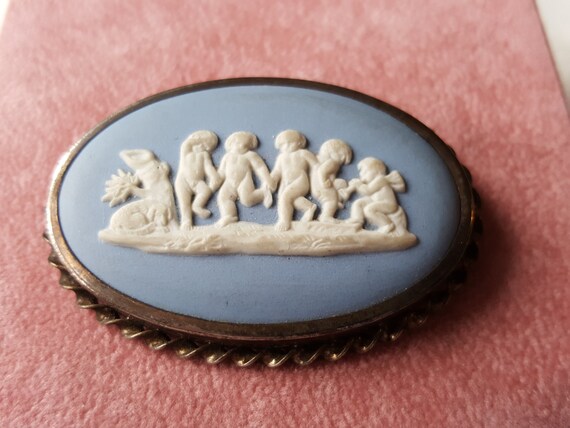 Wedgewood Brooch
