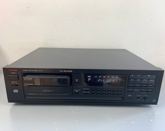 Luxman DC-114 CD Player * 6 Disc Magazine * Single Slot Player