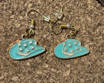 Teal cowgirl hat for pierced ears