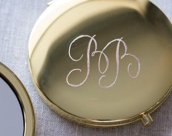 Personalized Engraved Wedding Compact Mirror Custom Bridesmaid Gift Hand Engraved Pocket Mirror Name Engraving Bridesmaid Proposal
