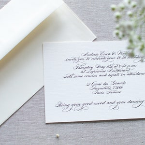 Invitación de evento personalizado Fiesta de cumpleaños Invitación Sobre Cita de caligrafía Diseño moderno escrito a mano Tarjeta de negocios personalizada con letras a mano